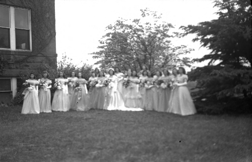 2.22.7-21: May Day festivities, Radford Campus, 1940s