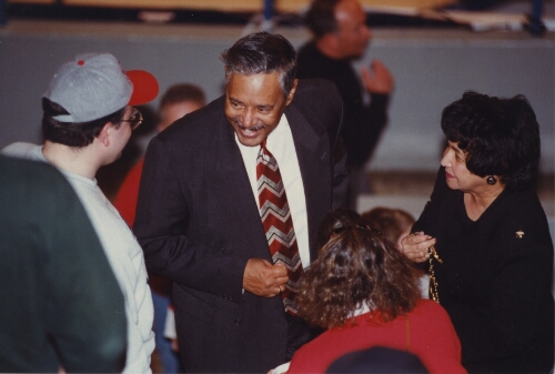 Dr. Douglas Covington and his wife, Bea, talking with Radford University Students
