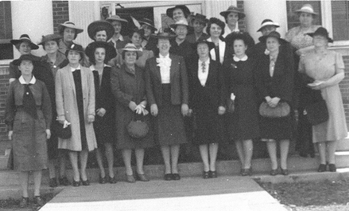 2.20.10-1: Nutrition Chairmen present at Southwest Virginia Home Demonstration Club Meeting, Radford College, April 30, 1941
