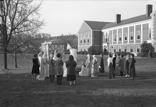 2.13.1-1: Easter Program, 1950