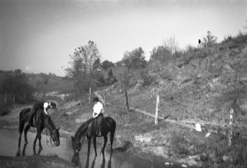 3.18.1-25: Radford College students riding in the New River Valley, c. 1936-38