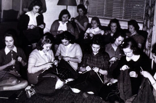 Student Knitting Group