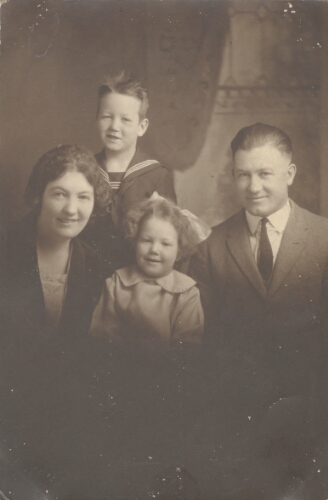 The Blizzard Family around 1920.  Parents Bill and Rae Bliizard, children William C. and Marguerite.