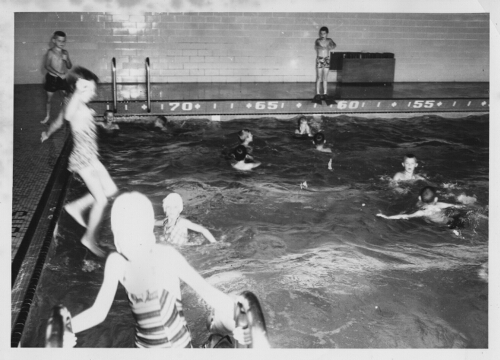 4.15.7: McGuffey Summer School swimming classes, Radford College