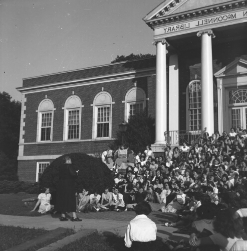 2.12.5-8: Students in front of McConnell Library