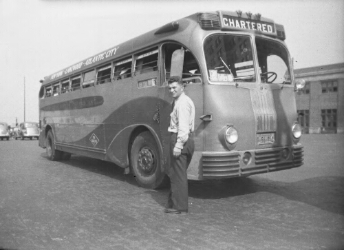 1.17.8: Bus, 1930s.