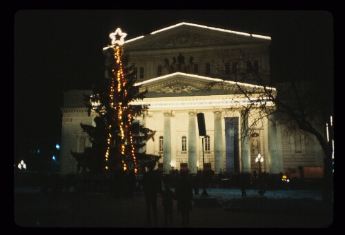 Bolshoi Front - Winter Festival - New Year Tree - Moscow