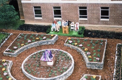 Alumni Memorial Garden   