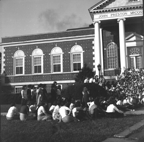 2.12.5-4: People in front of McConnell Library