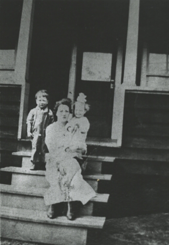 William C., Rae, and Marguerite Blizzard, c. 1916-1918.