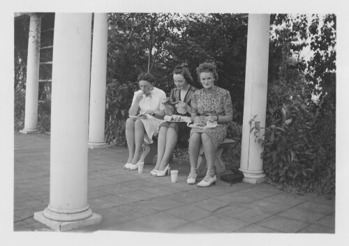 1.24.3: Campus Supper - Summer 1938 - Elizabeth Choate, Bettie Stovall, Gay Beckner