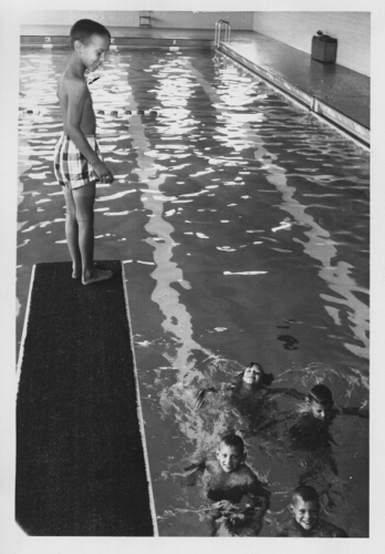 4.15.6: McGuffey Summer School swimming classes, Radford College